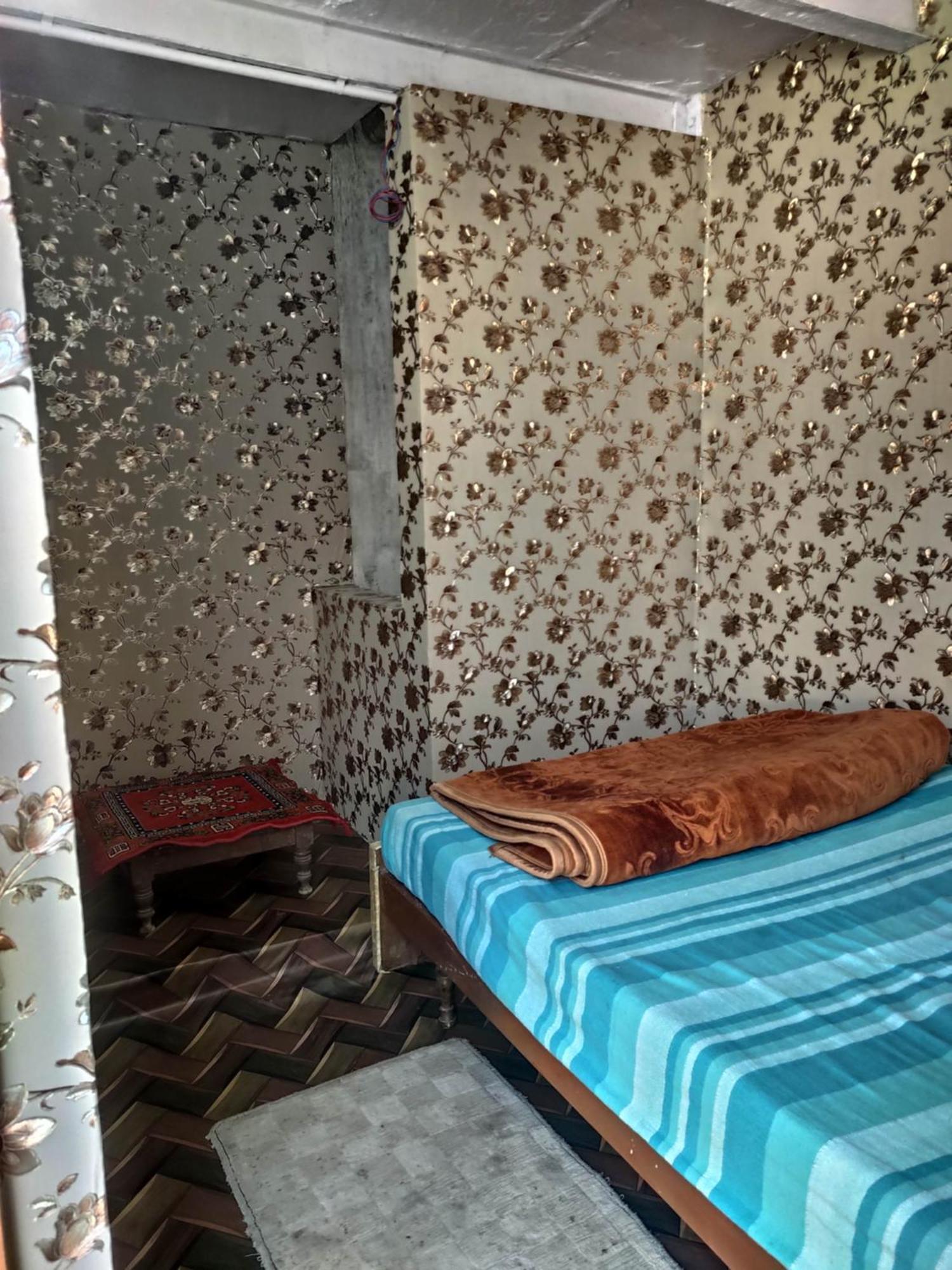 Ira Homestay Mathura - Divine Spiritual Stay Habitación foto